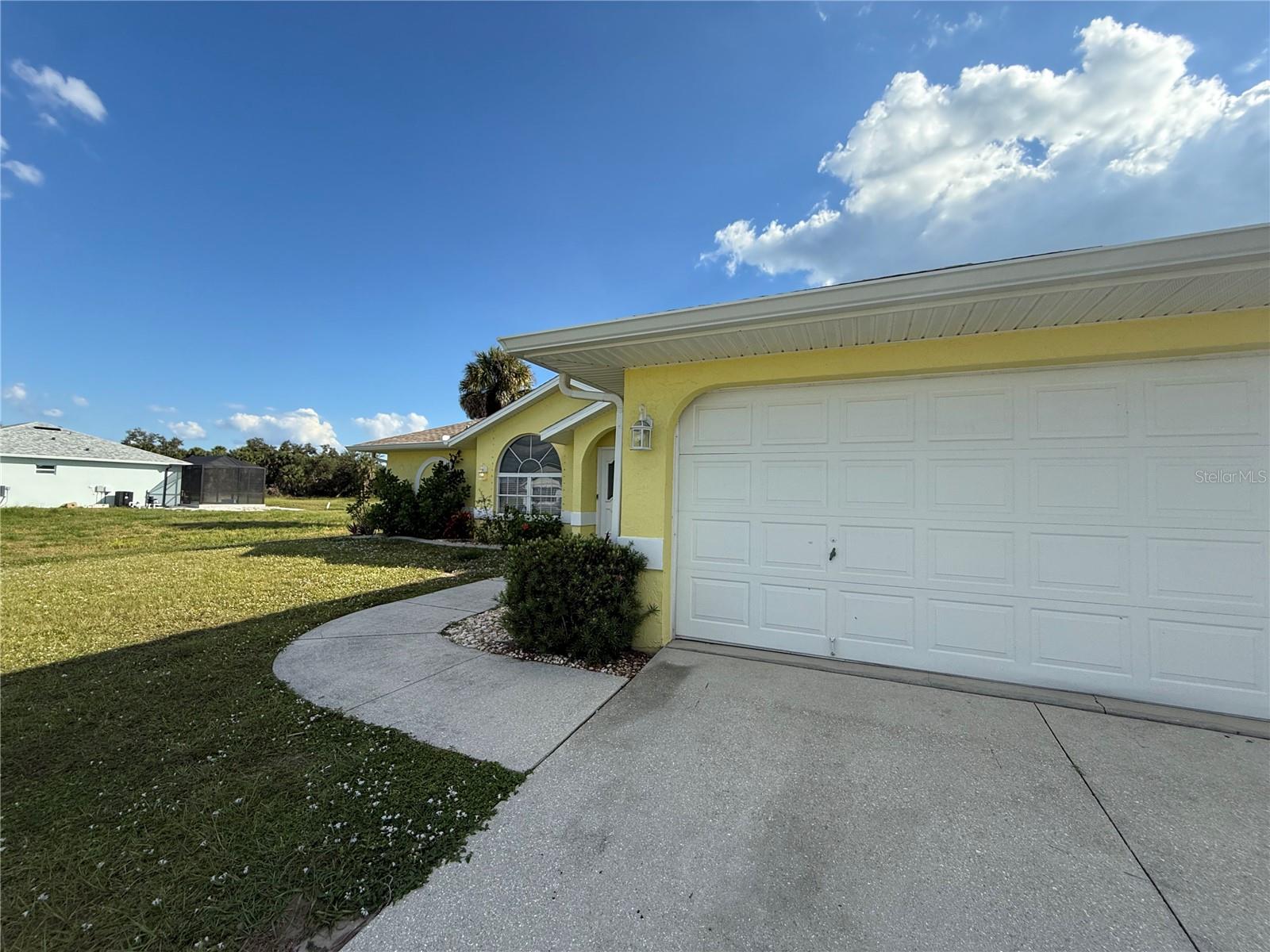 Details for 71 Mark Twain Lane, ROTONDA WEST, FL 33947