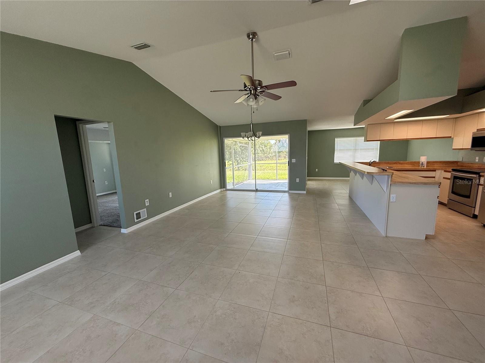 Image 11 of 22 For 71 Mark Twain Lane