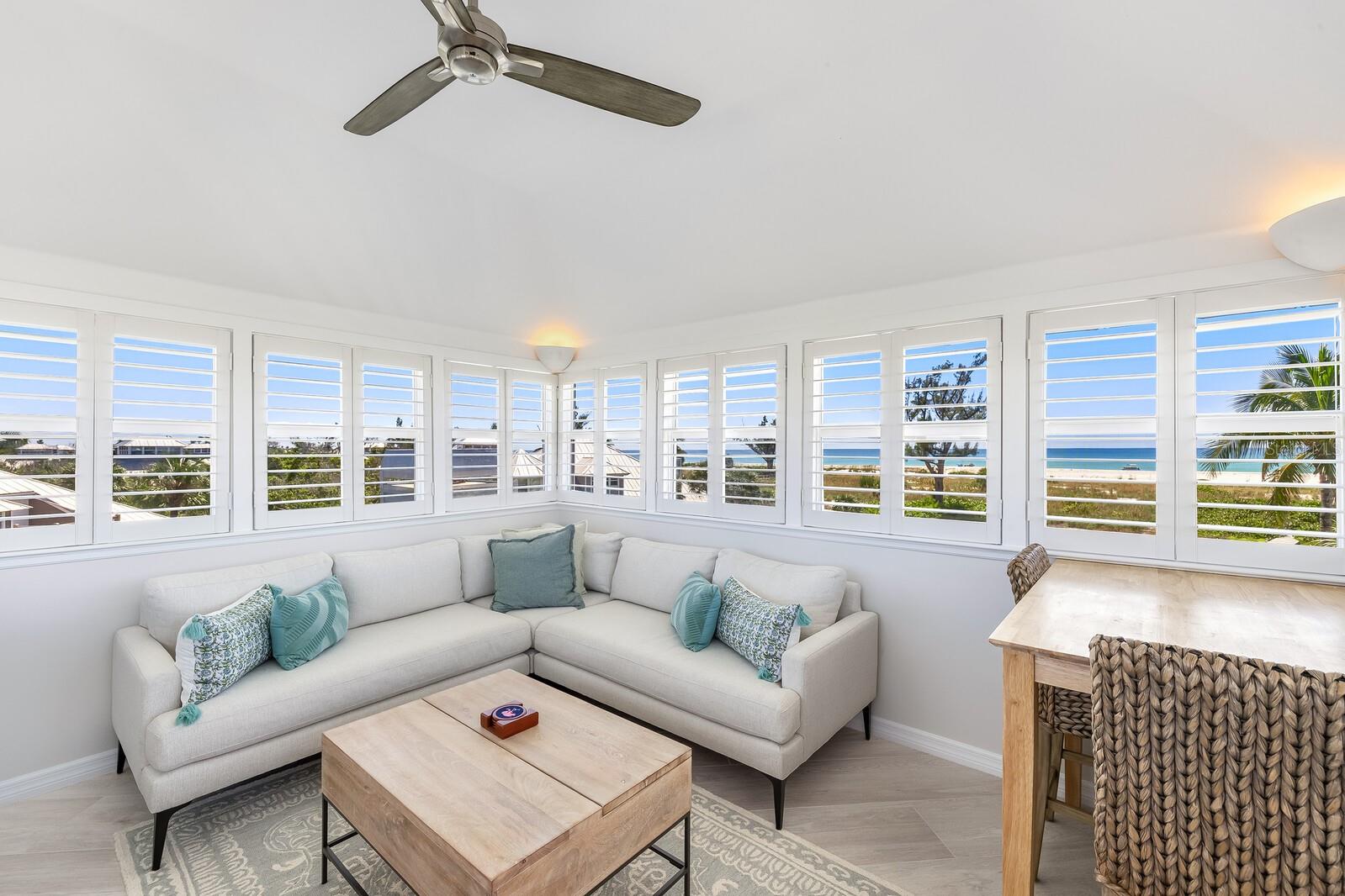 Image 33 of 72 For 22 Seawatch Drive