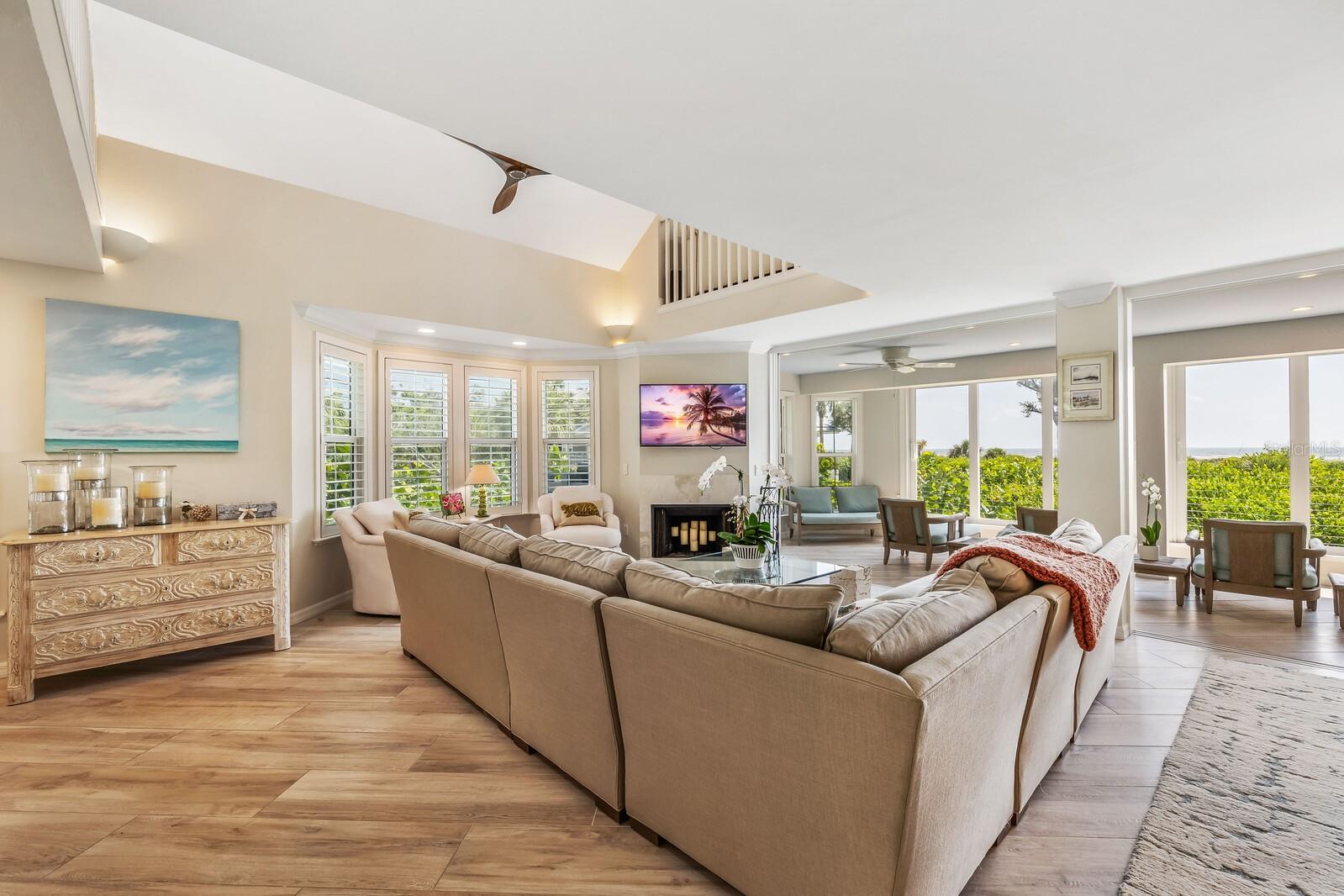 Image 5 of 72 For 22 Seawatch Drive