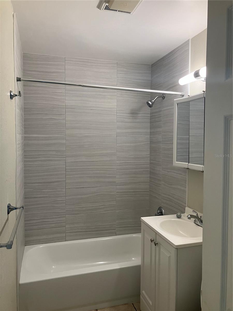 Image 5 of 10 For 5774 Gallatin Lane