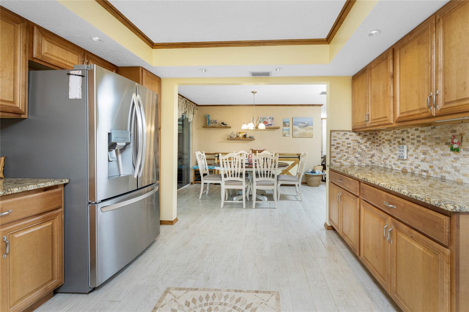 Image 16 of 78 For 3 Oakland Hills Court