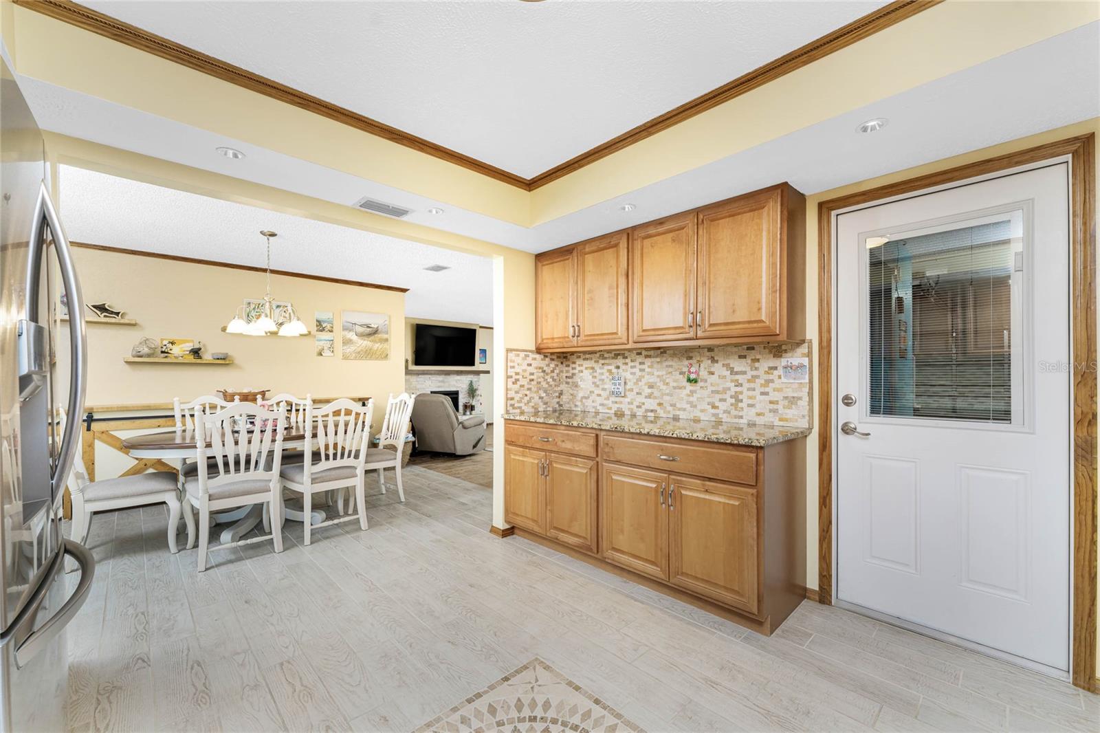 Image 17 of 78 For 3 Oakland Hills Court