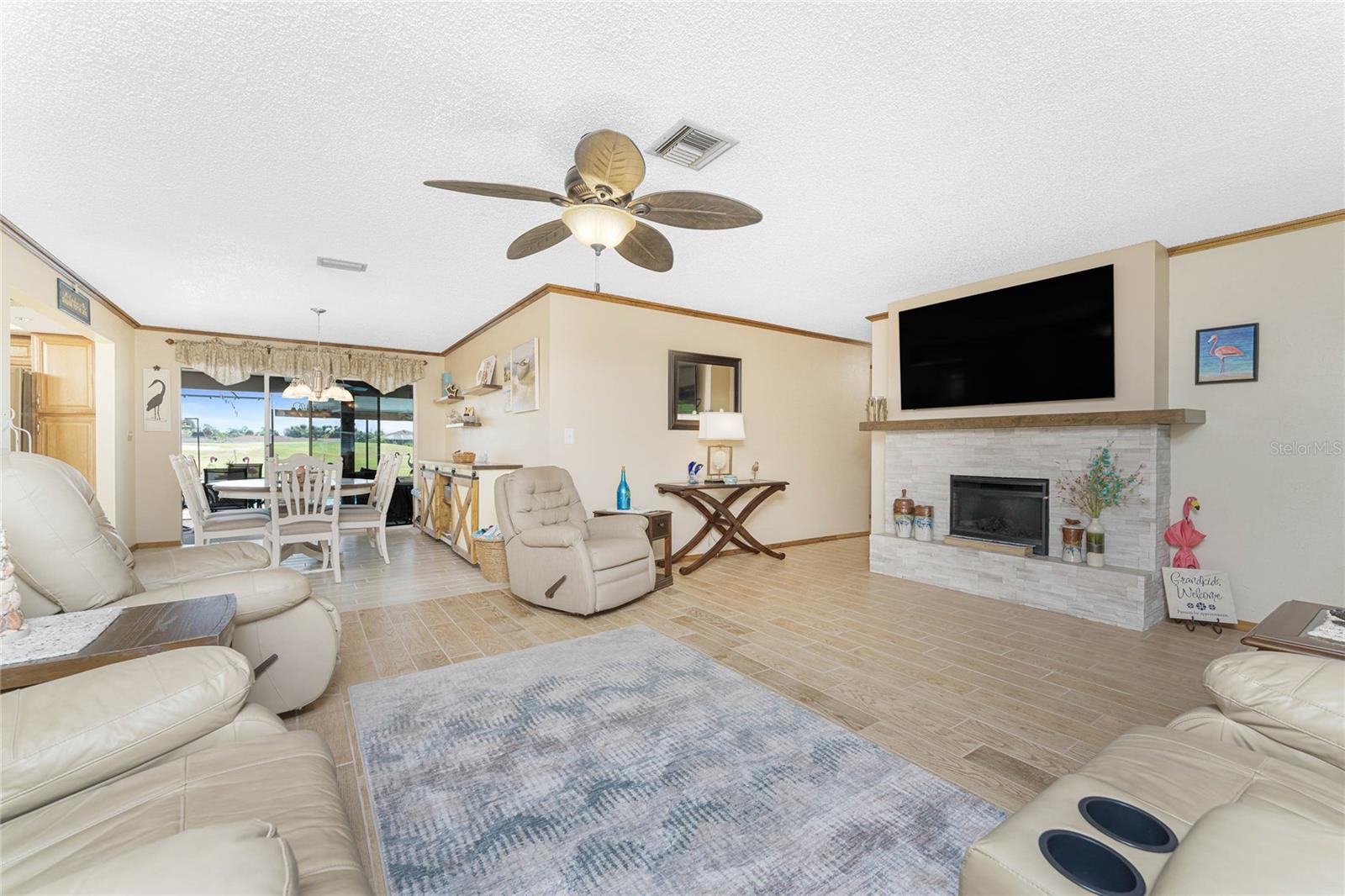 Image 5 of 78 For 3 Oakland Hills Court