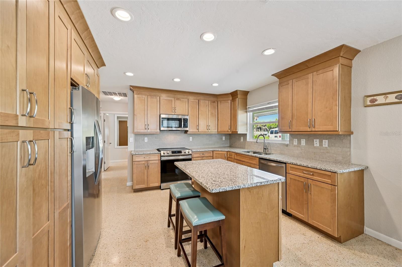 Image 16 of 65 For 6027 Manasota Key Road