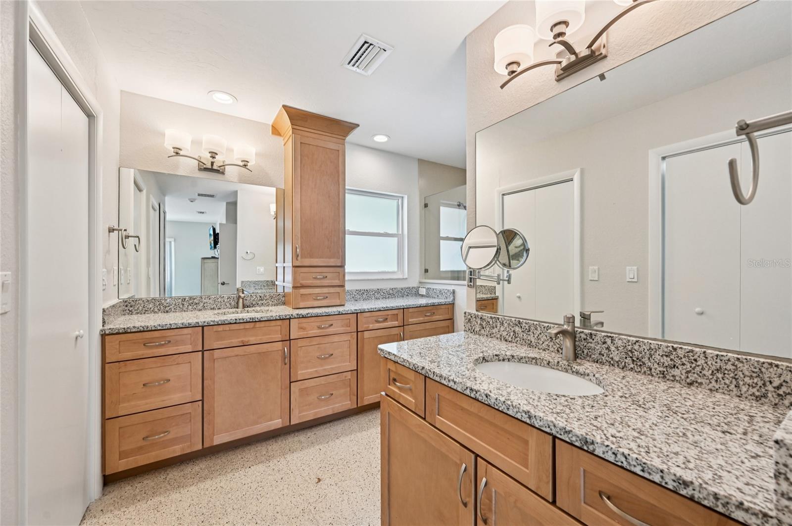 Image 24 of 65 For 6027 Manasota Key Road