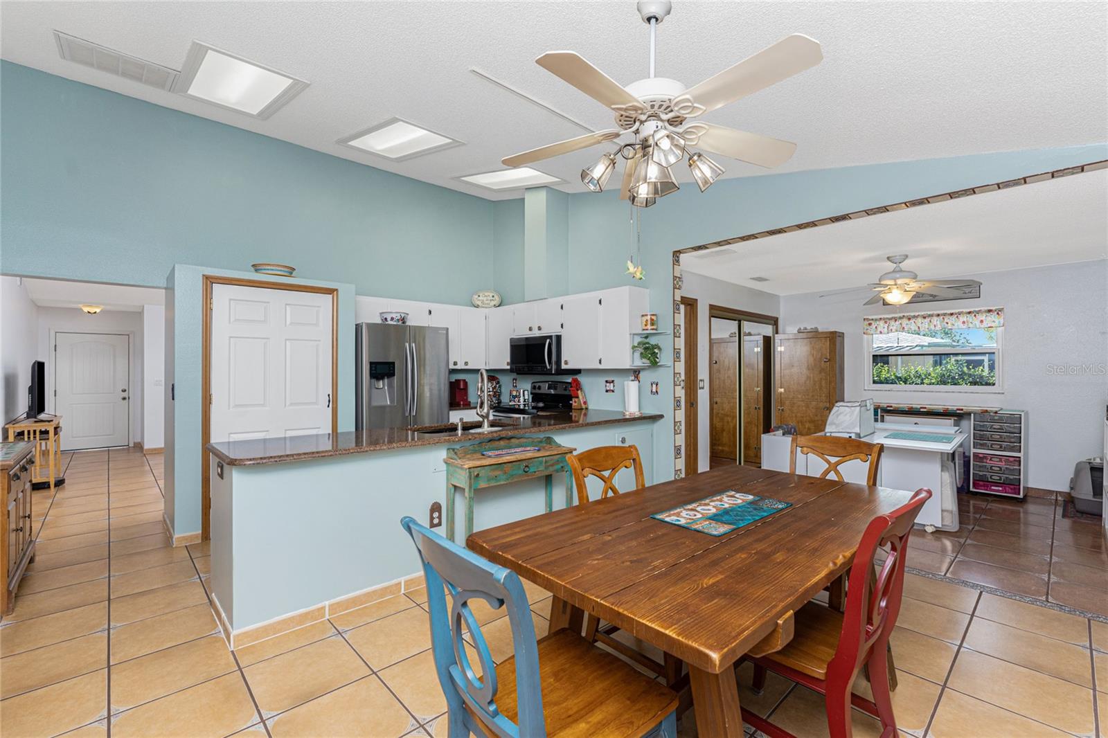 Image 16 of 61 For 660 Broadway Street