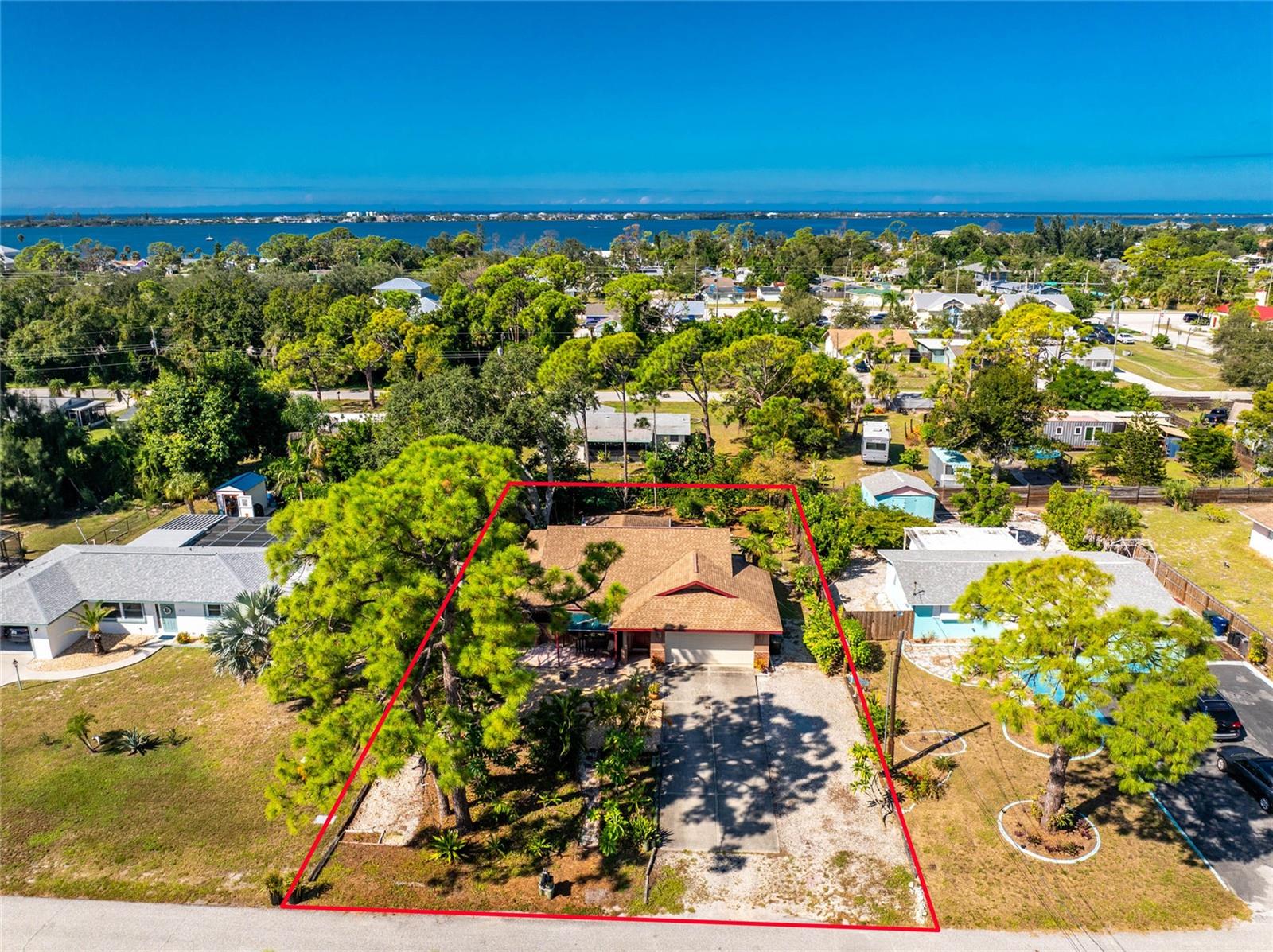 Image 49 of 61 For 660 Broadway Street