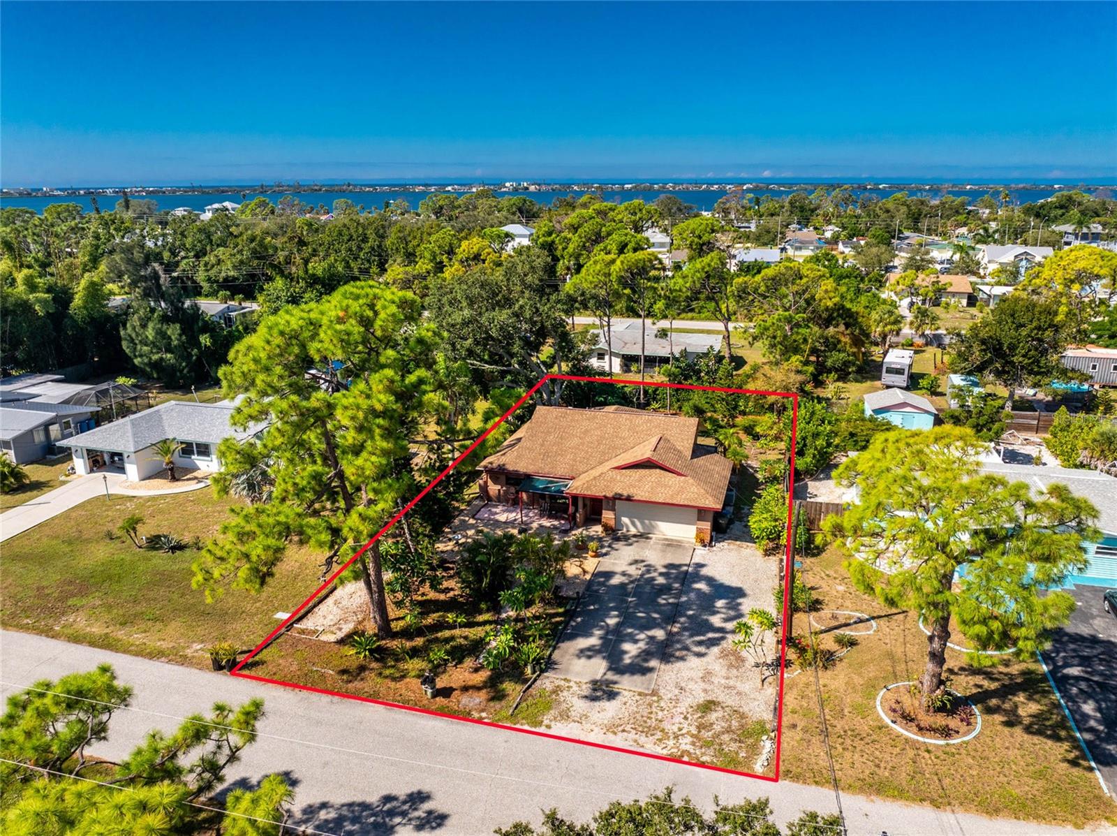 Image 51 of 61 For 660 Broadway Street