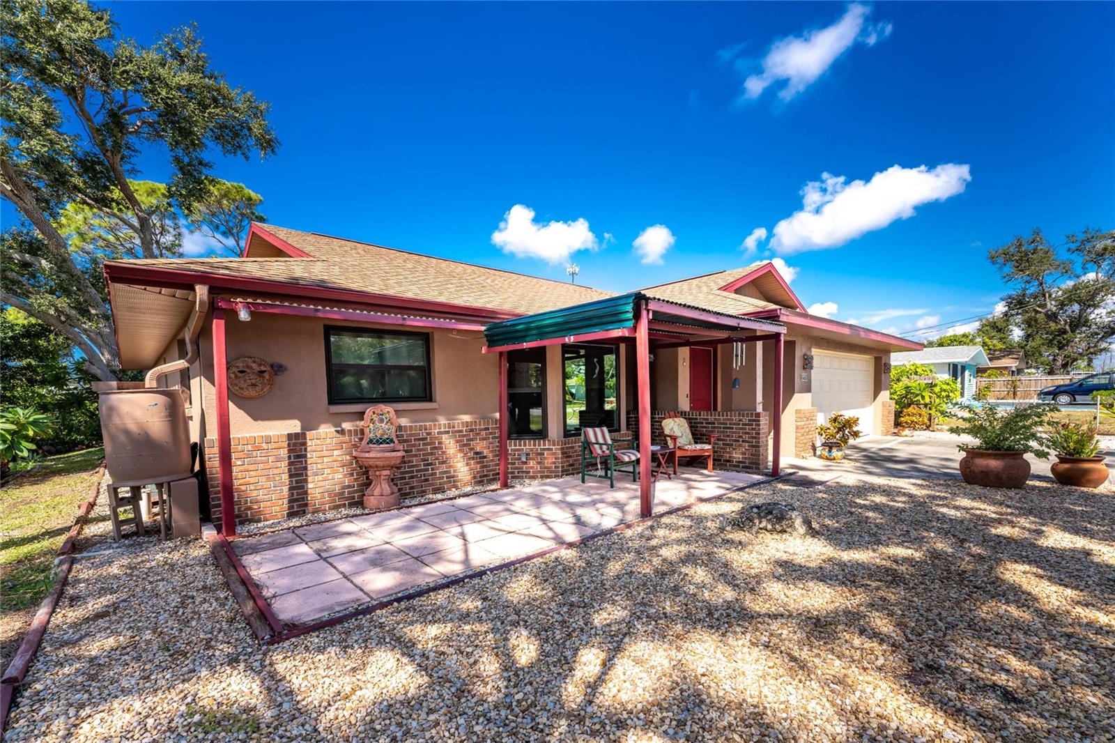 Image 7 of 61 For 660 Broadway Street