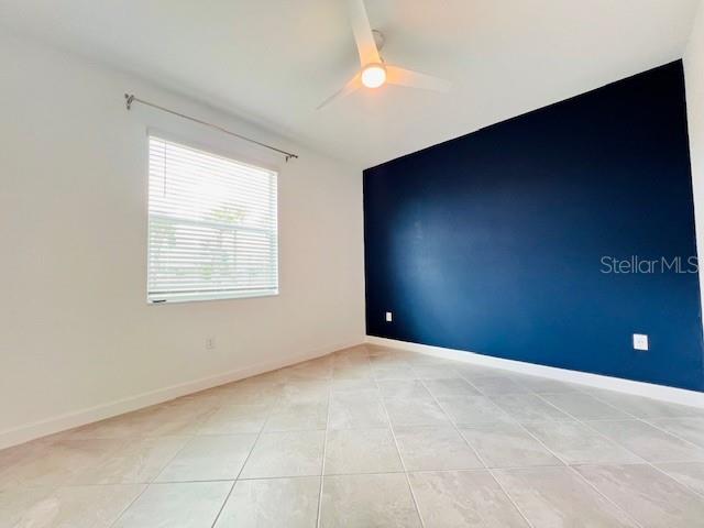 Image 18 of 31 For 8794 Saint Kitts Circle