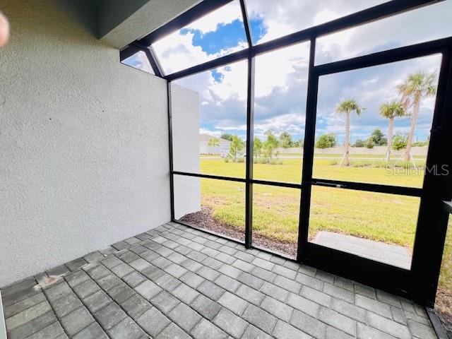 Image 6 of 31 For 8794 Saint Kitts Circle