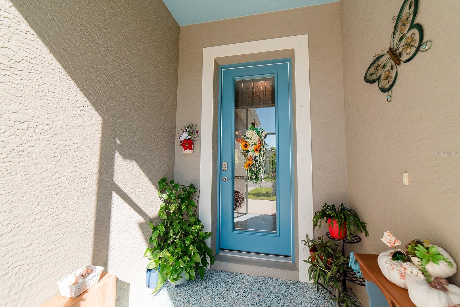 Image 4 of 51 For 122 Glades Drive