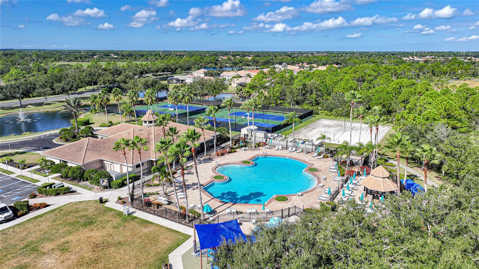 Image 52 of 77 For 11720 Spotted Margay Avenue