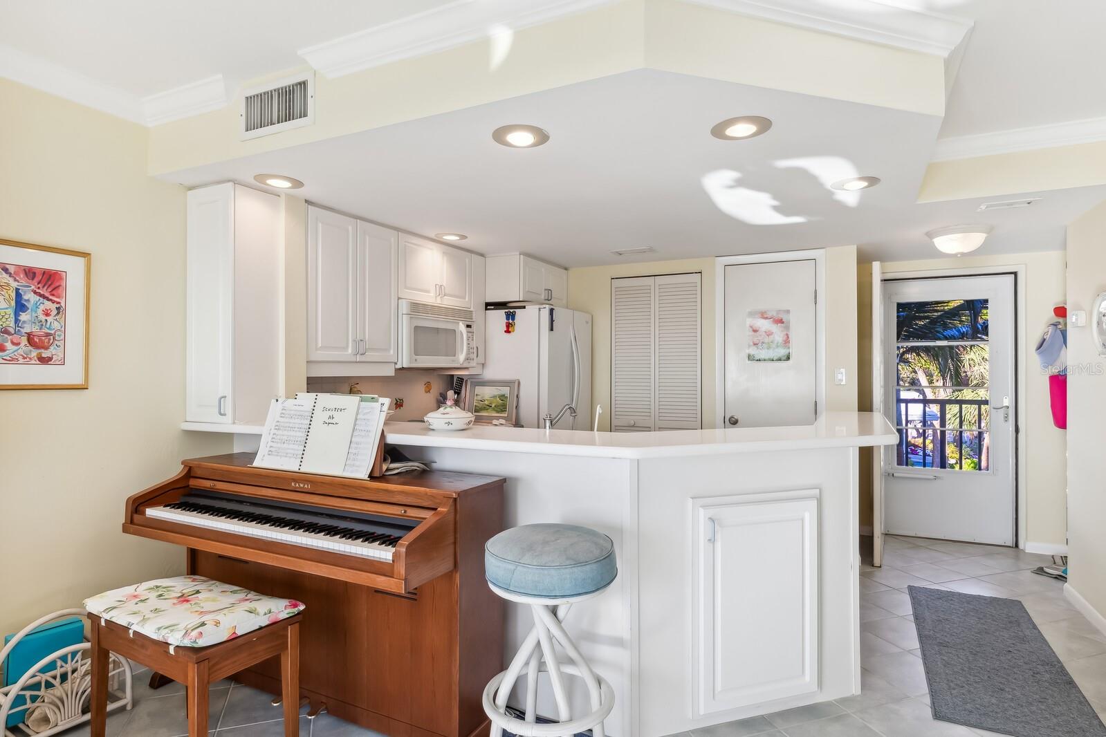 Image 4 of 34 For 5000 Gasparilla Road Bc203