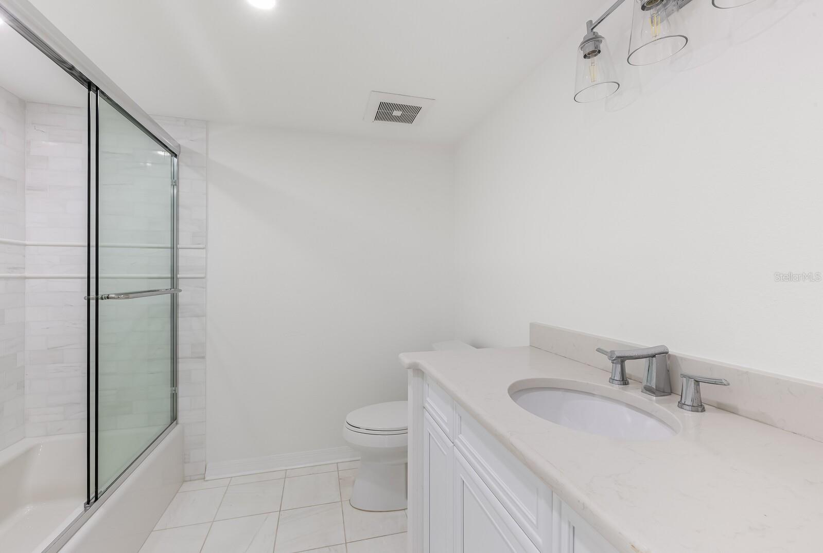 Image 19 of 38 For 5858 Gasparilla Road Mm40