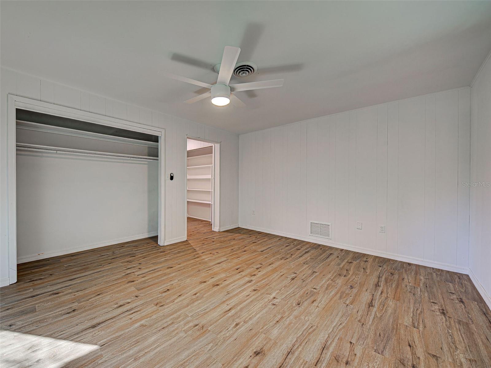 Image 31 of 51 For 425 Morrison Avenue