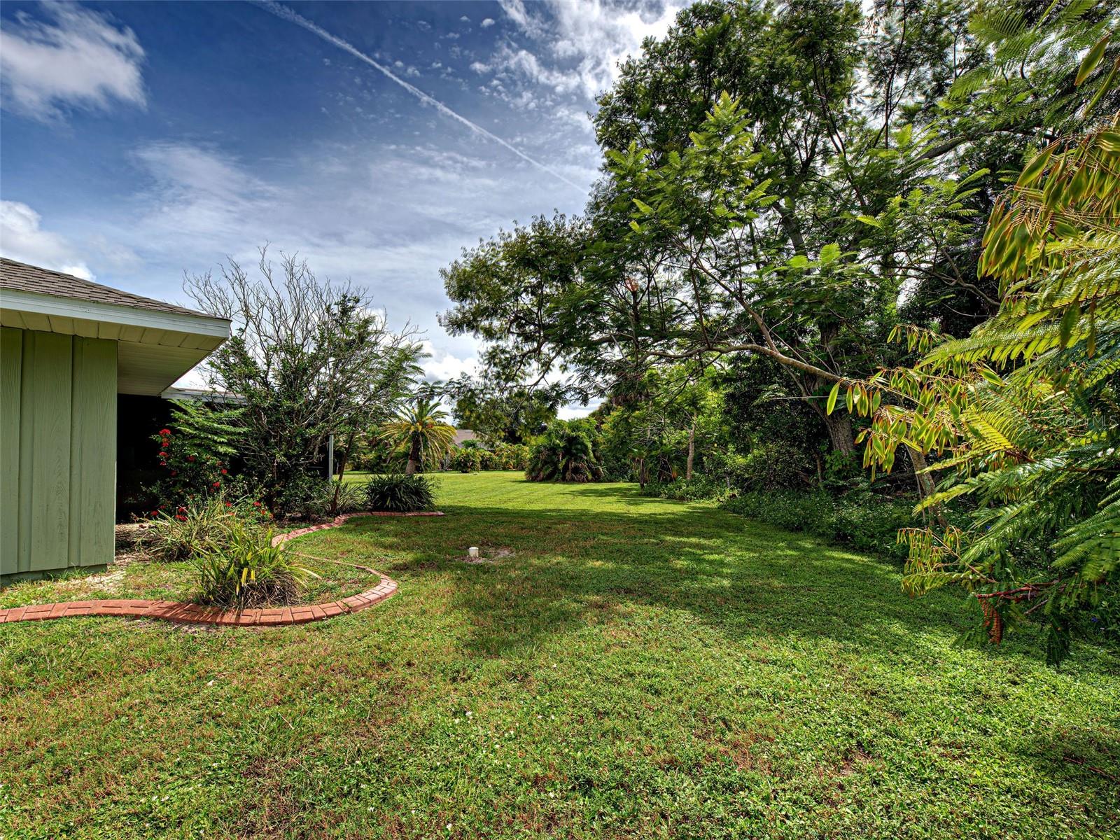 Image 49 of 51 For 425 Morrison Avenue