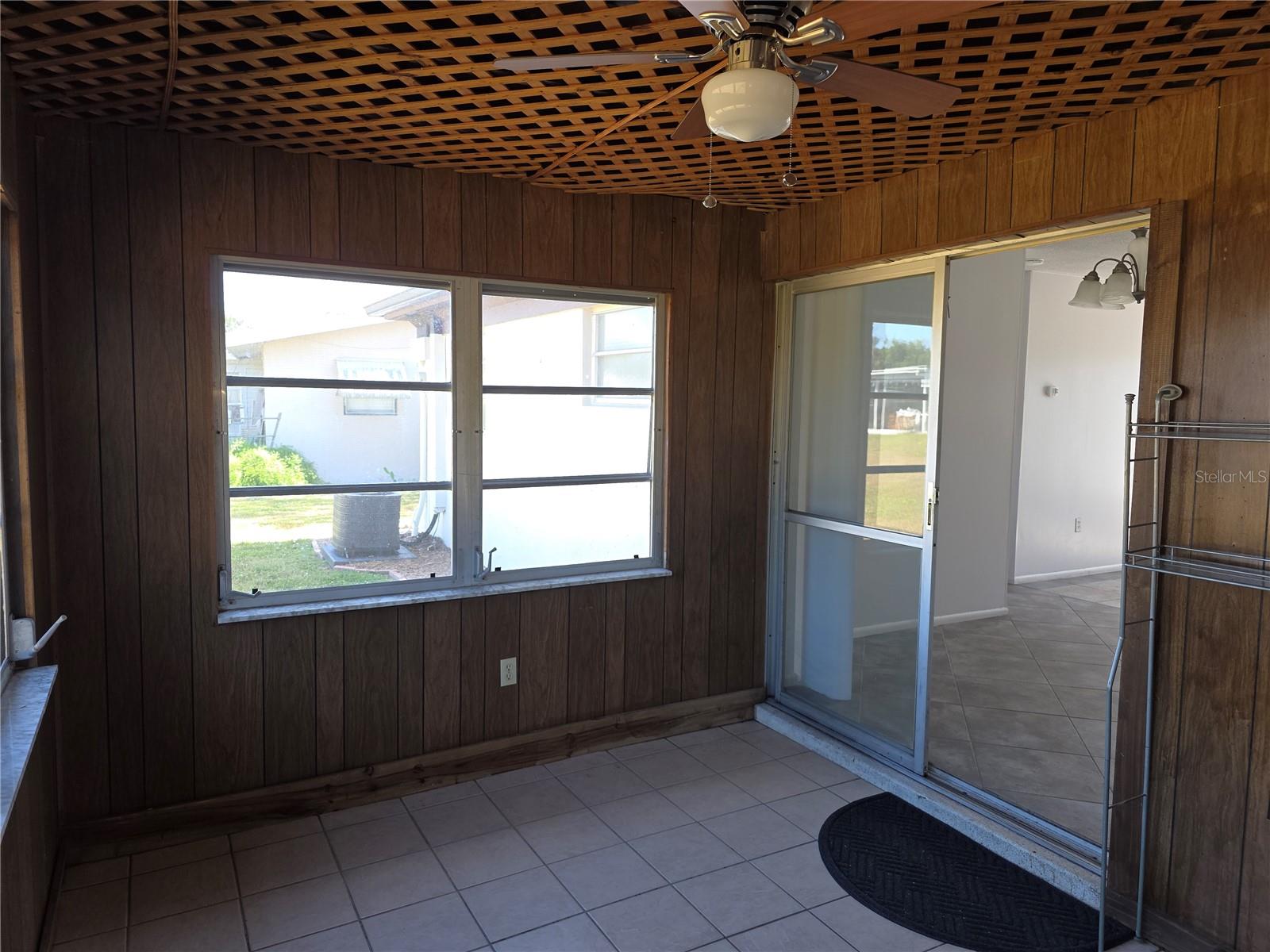 Image 11 of 19 For 22236 Montrose Avenue