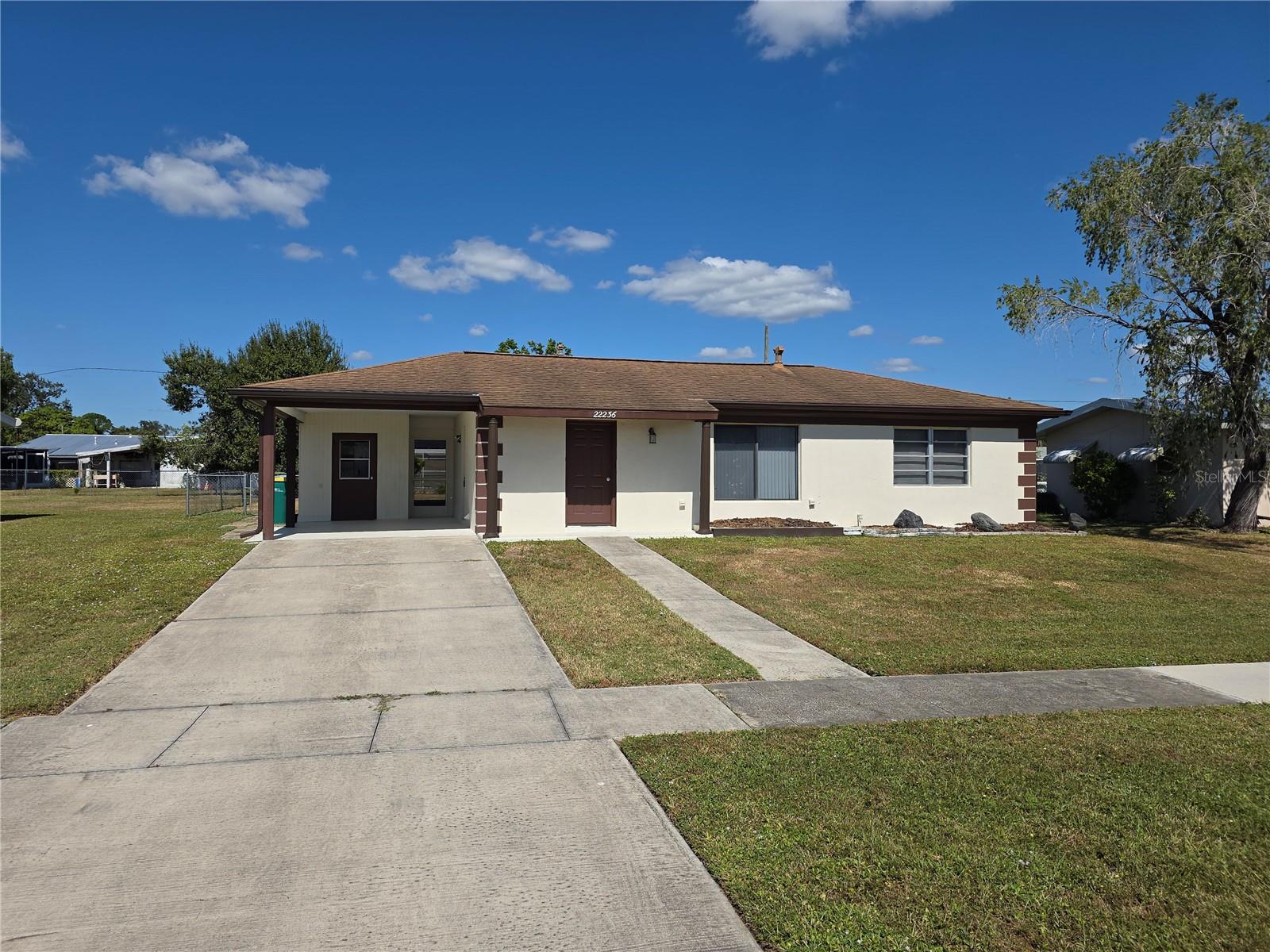 Image 15 of 19 For 22236 Montrose Avenue