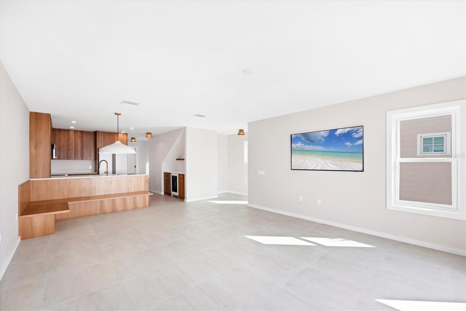 Image 11 of 49 For 290 Gulf Boulevard 18