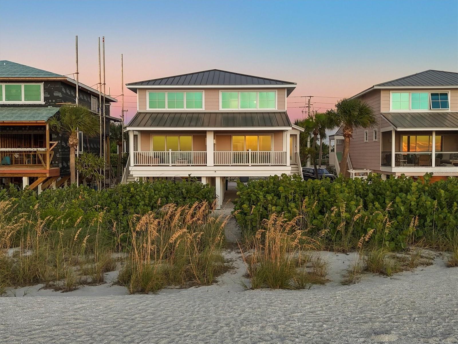 Image 2 of 49 For 290 Gulf Boulevard 18