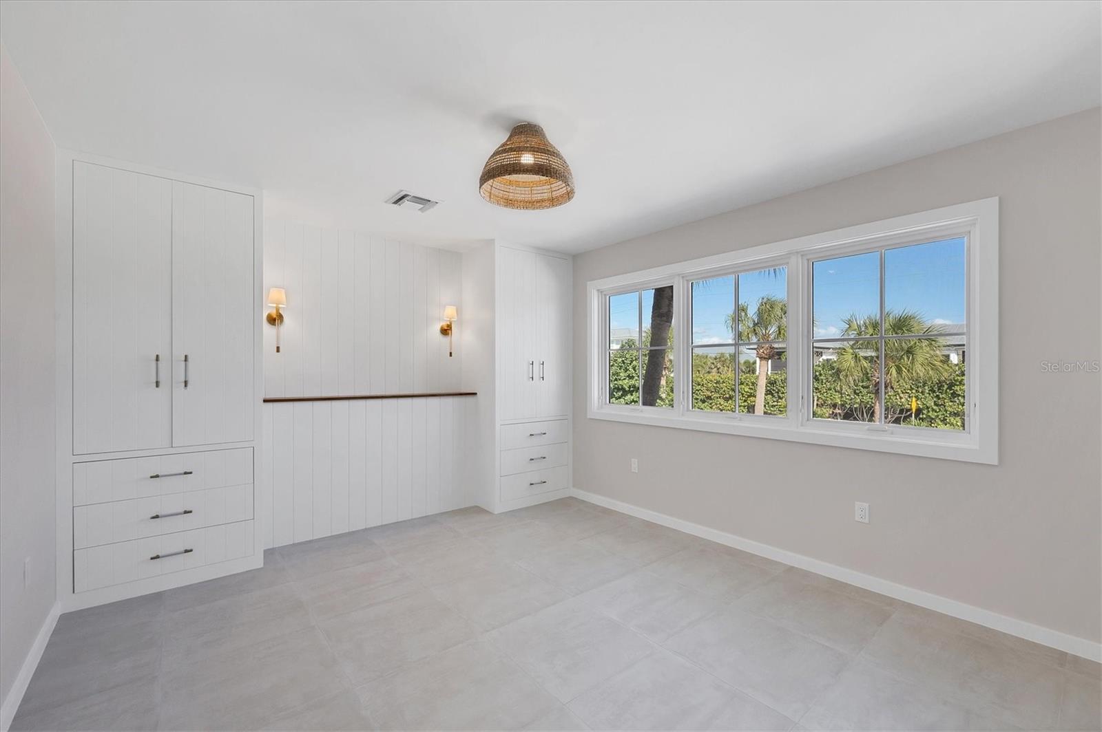 Image 31 of 49 For 290 Gulf Boulevard 18