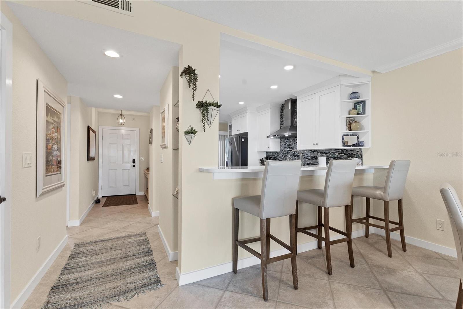 Image 12 of 48 For 11000 Placida Road 302