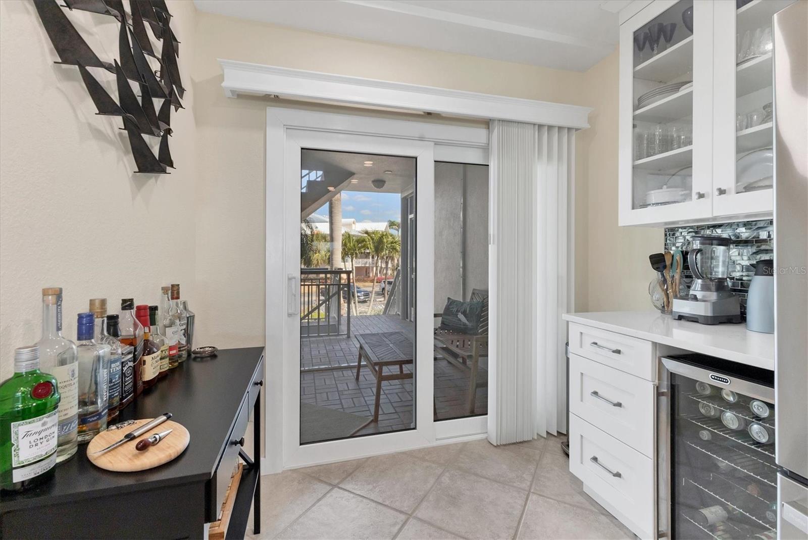 Image 15 of 48 For 11000 Placida Road 302