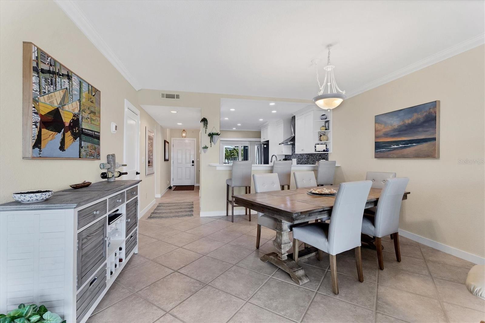 Image 16 of 48 For 11000 Placida Road 302