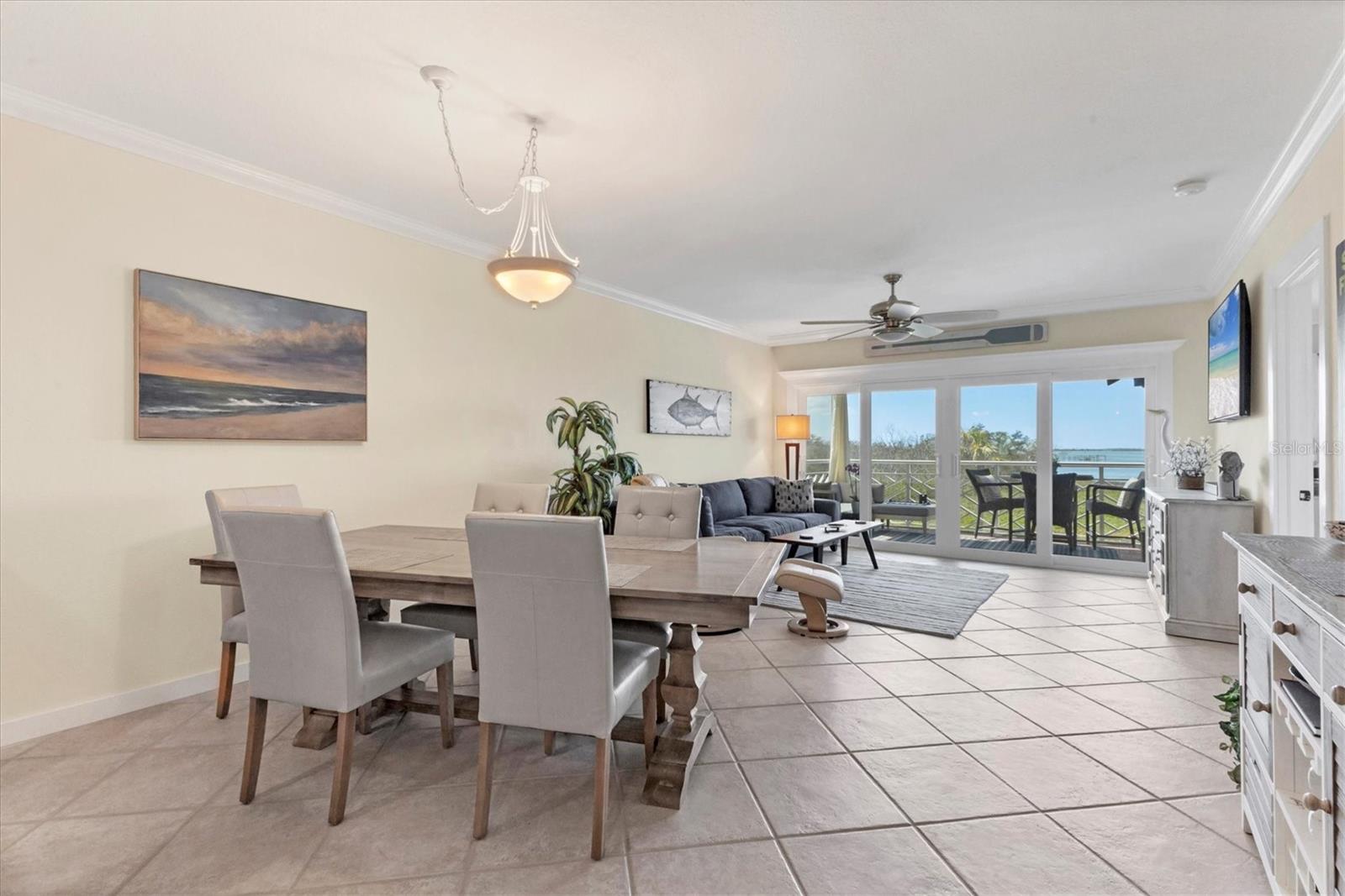 Image 17 of 48 For 11000 Placida Road 302