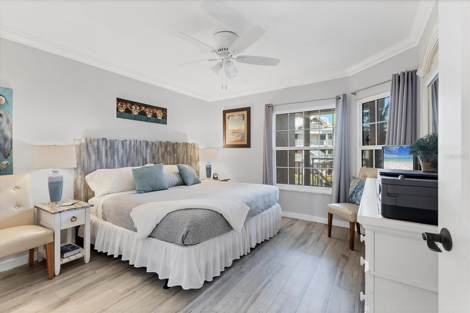 Image 25 of 48 For 11000 Placida Road 302