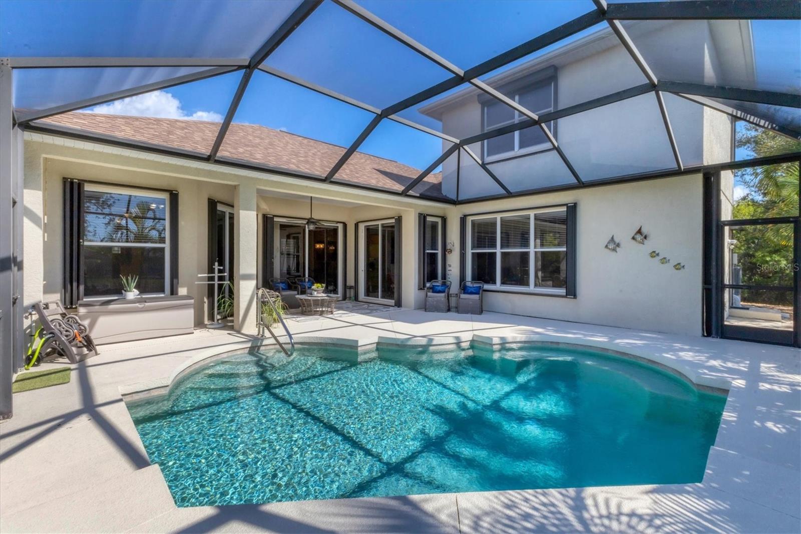 Image 34 of 68 For 15392 Aldama Circle