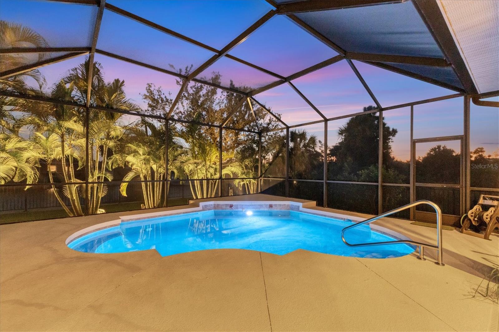 Image 35 of 68 For 15392 Aldama Circle