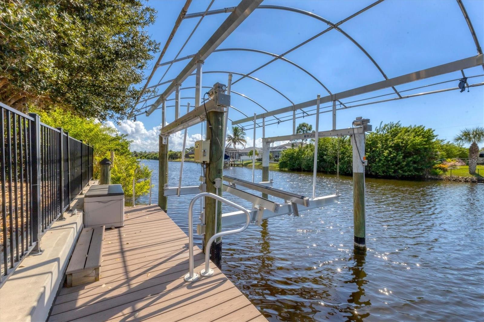 Image 42 of 68 For 15392 Aldama Circle