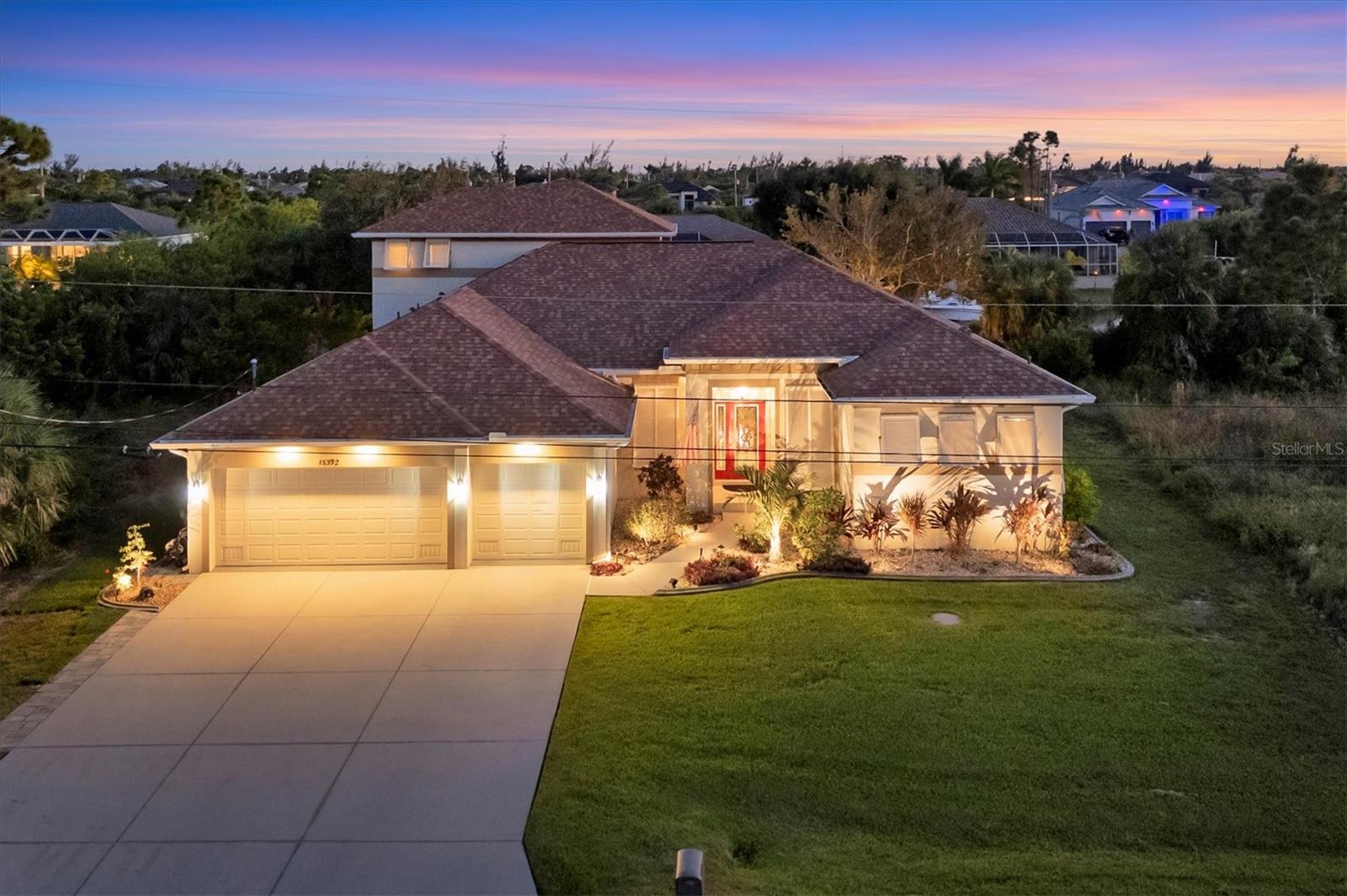 Image 5 of 68 For 15392 Aldama Circle