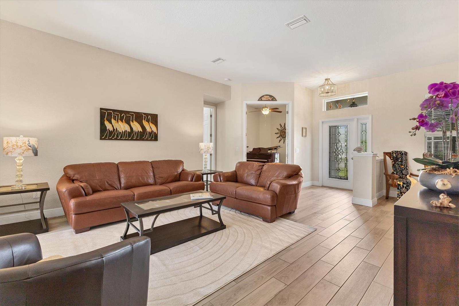 Image 7 of 68 For 15392 Aldama Circle