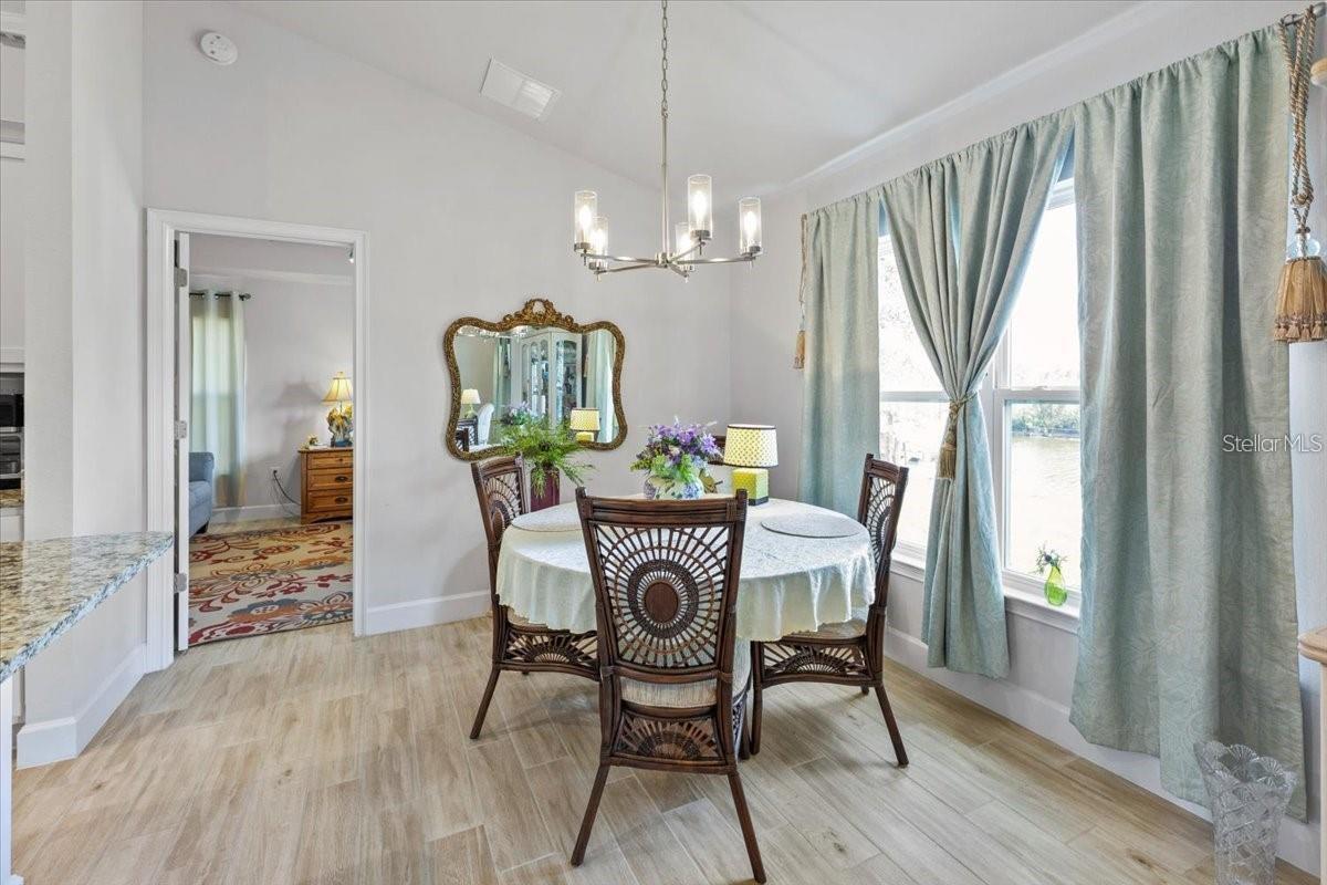 Image 12 of 58 For 15251 Appleton Boulevard