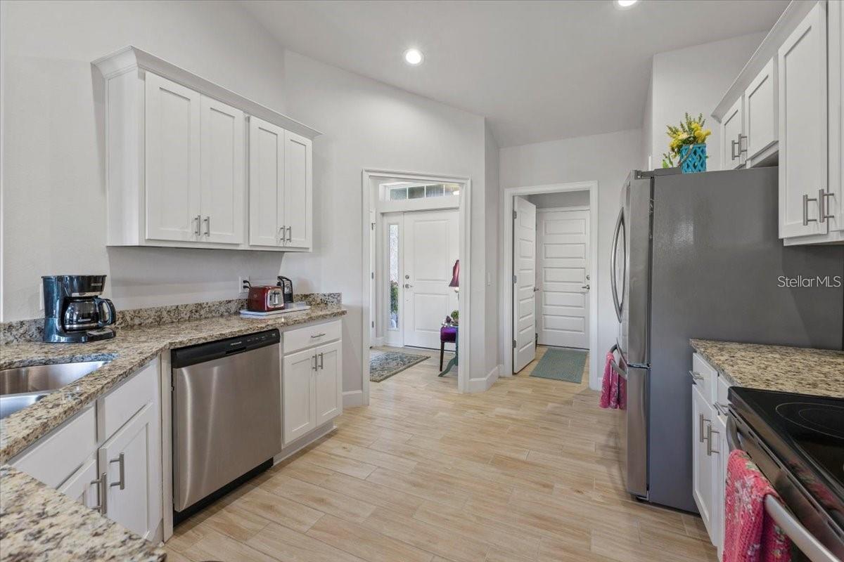 Image 13 of 58 For 15251 Appleton Boulevard