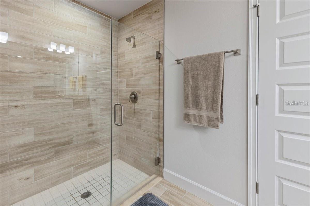 Image 24 of 58 For 15251 Appleton Boulevard