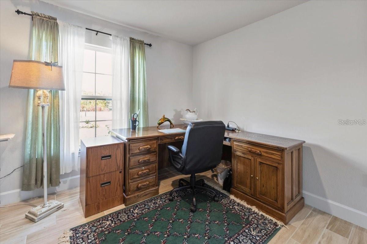 Image 33 of 58 For 15251 Appleton Boulevard