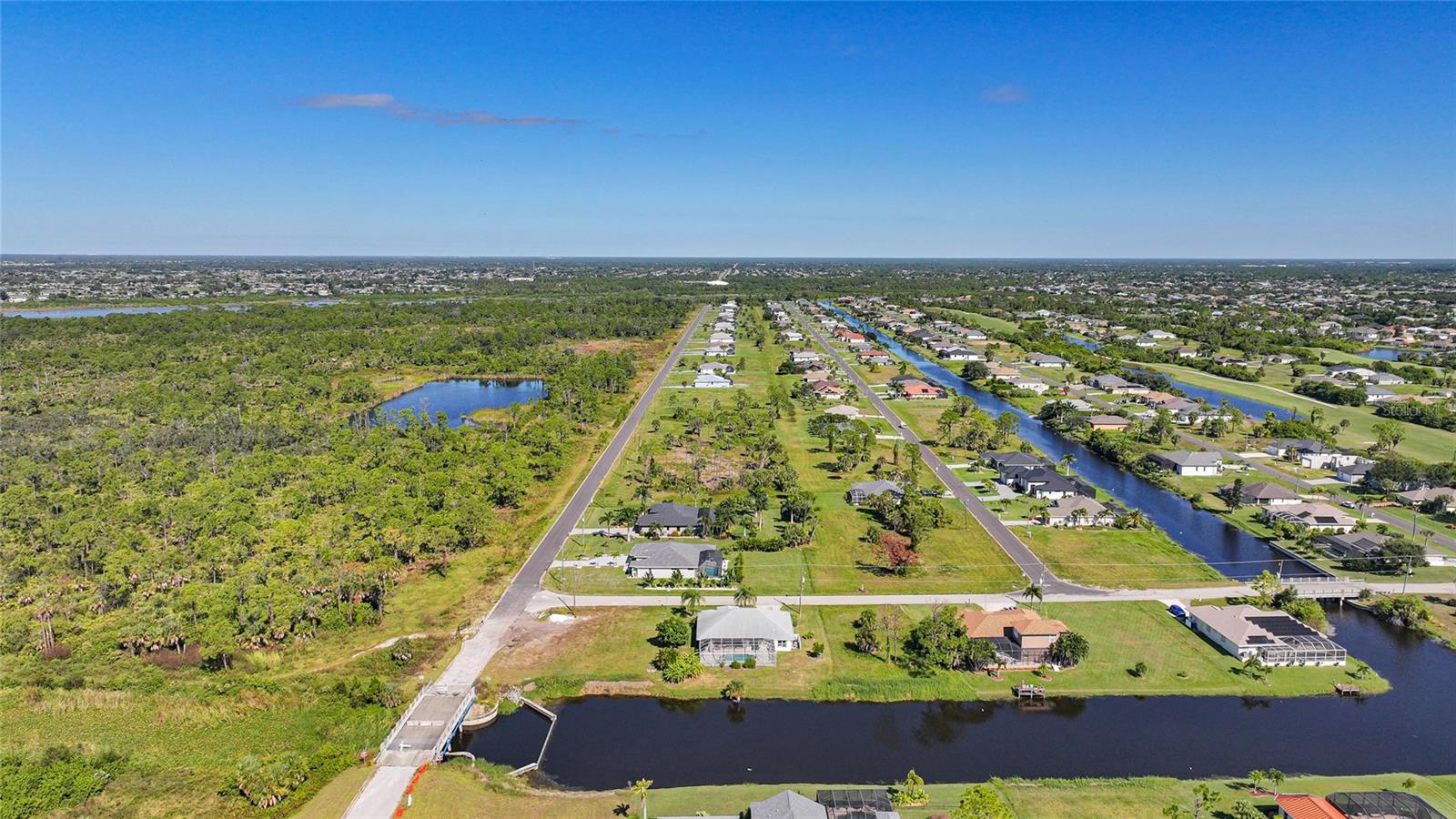 Image 13 of 59 For 1185, 1183,1187 Rotonda Circle