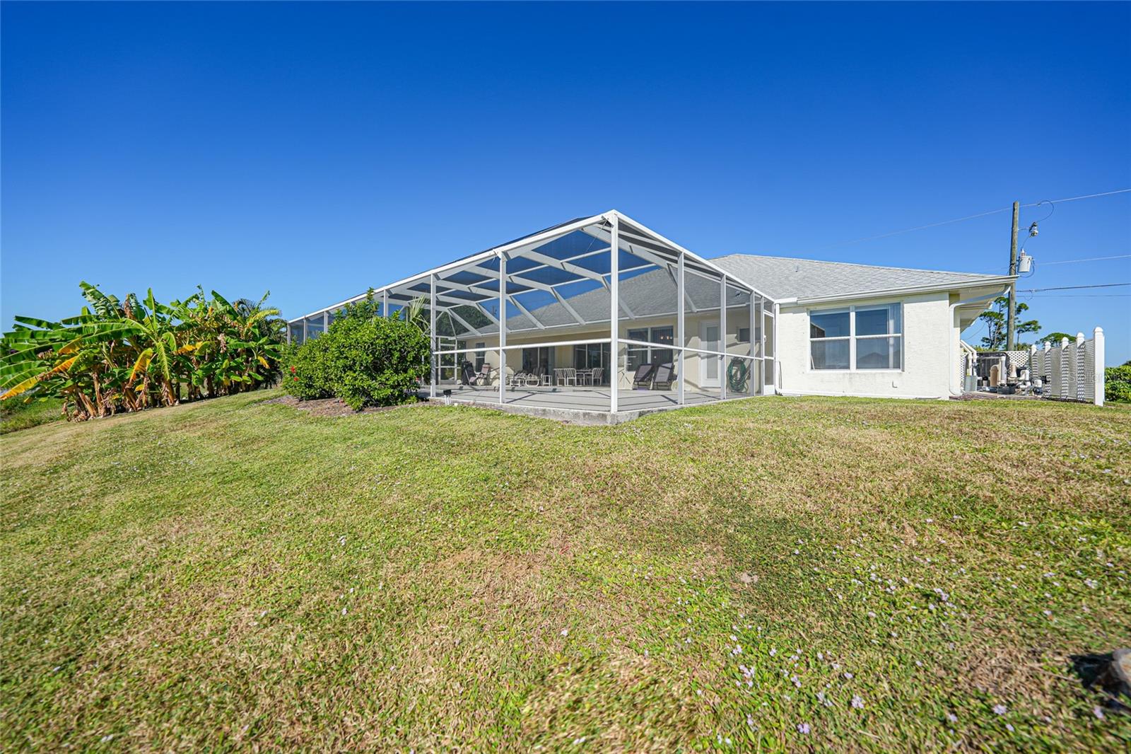 Image 17 of 59 For 1185, 1183,1187 Rotonda Circle