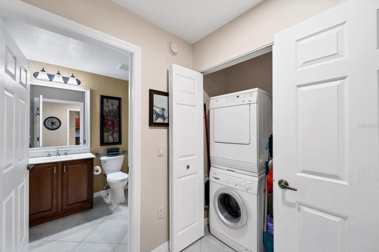 Image 35 of 49 For 13113 Gasparilla Road 403