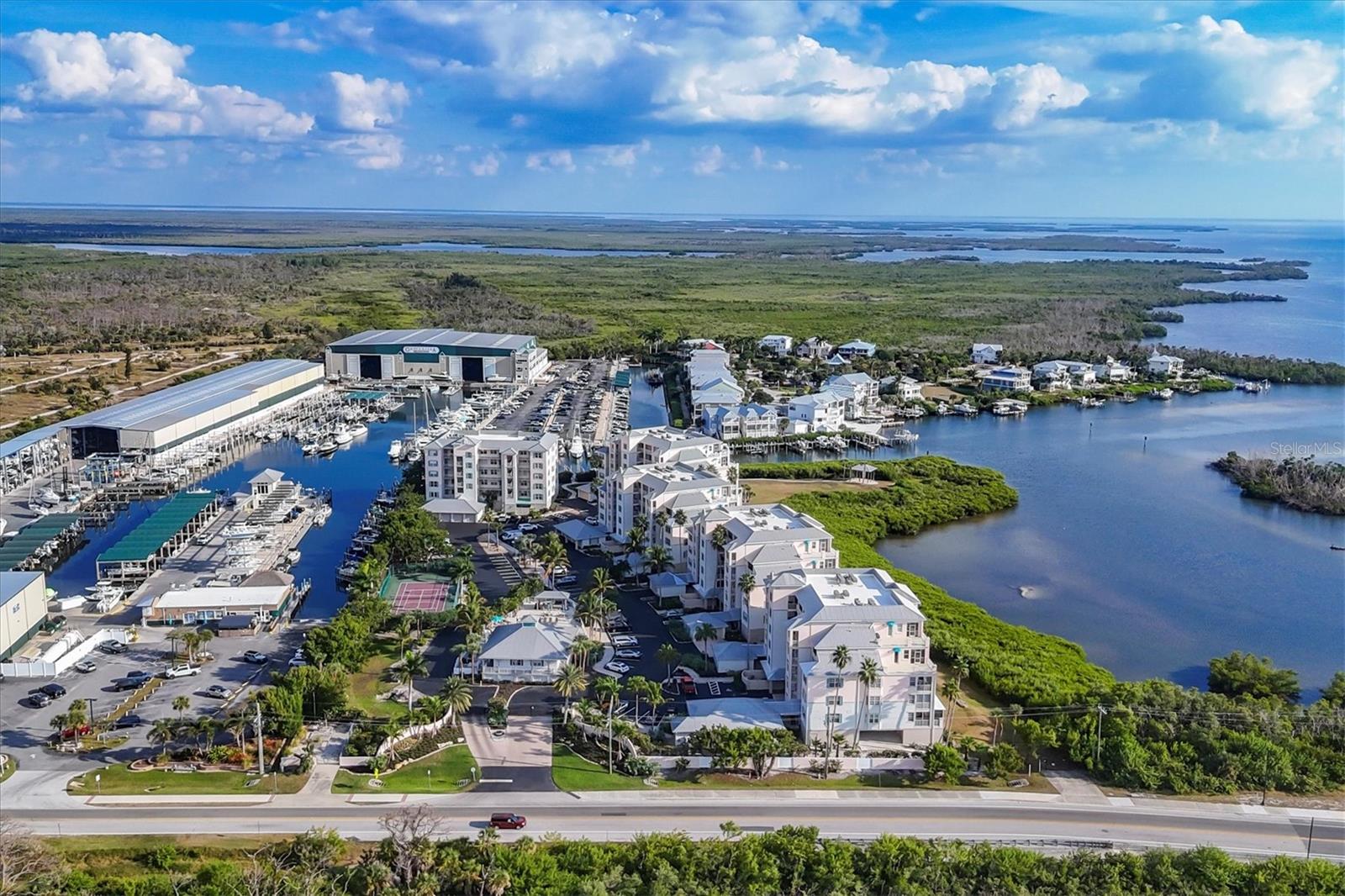 Image 45 of 49 For 13113 Gasparilla Road 403