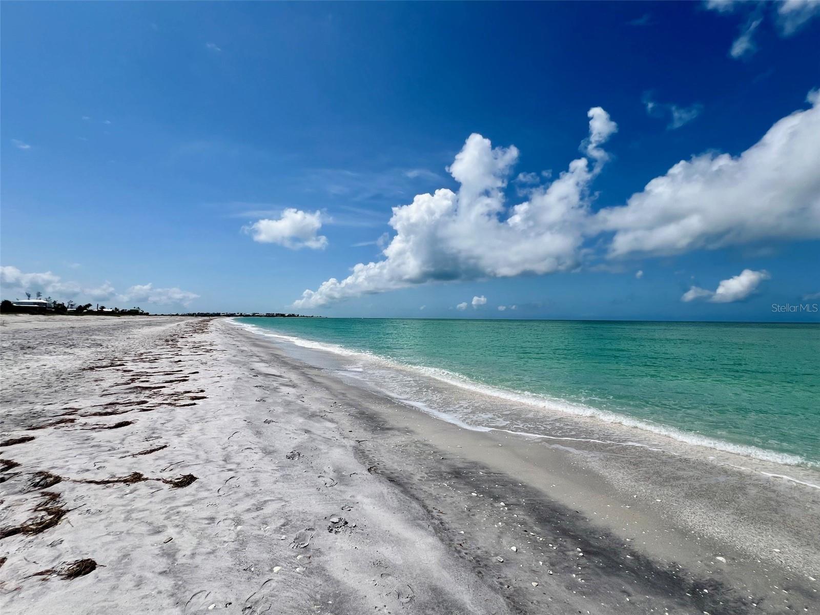 Image 18 of 30 For 9552 Buccaneer Trail