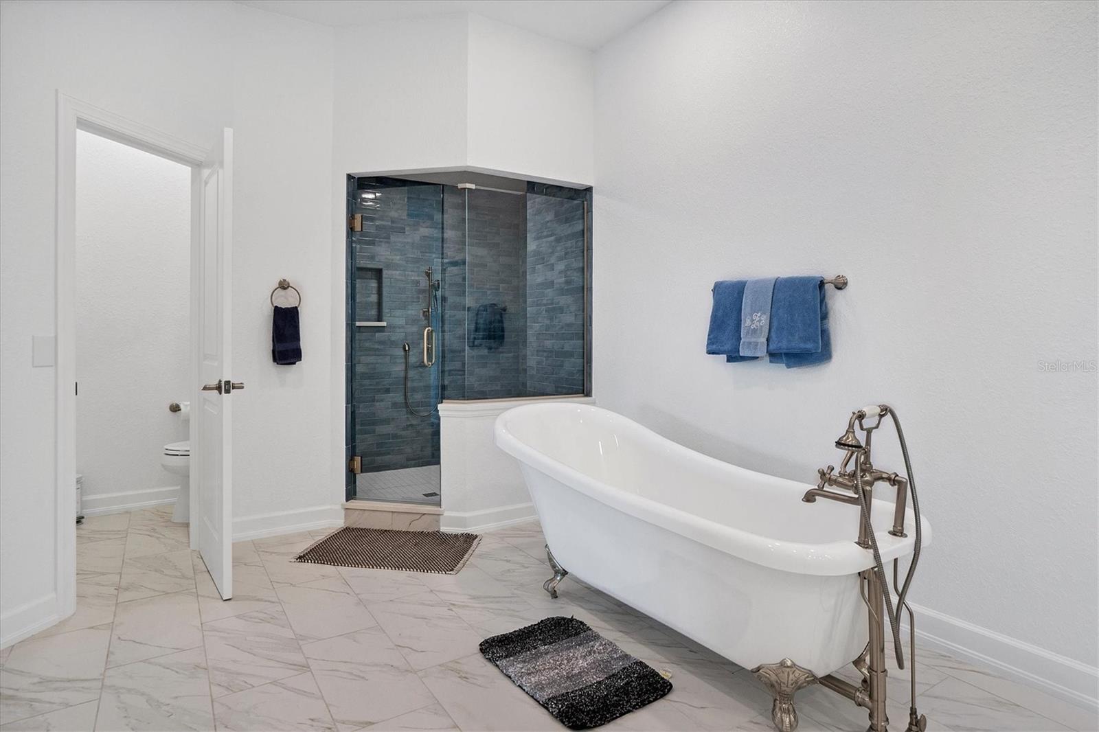 Image 16 of 47 For 19 Grouper Hole Drive