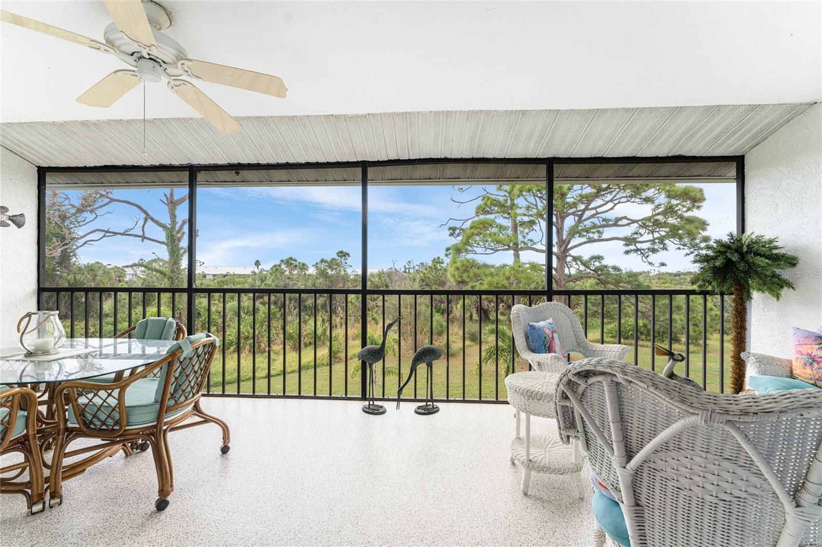 Image 15 of 42 For 6800 Placida Road 247