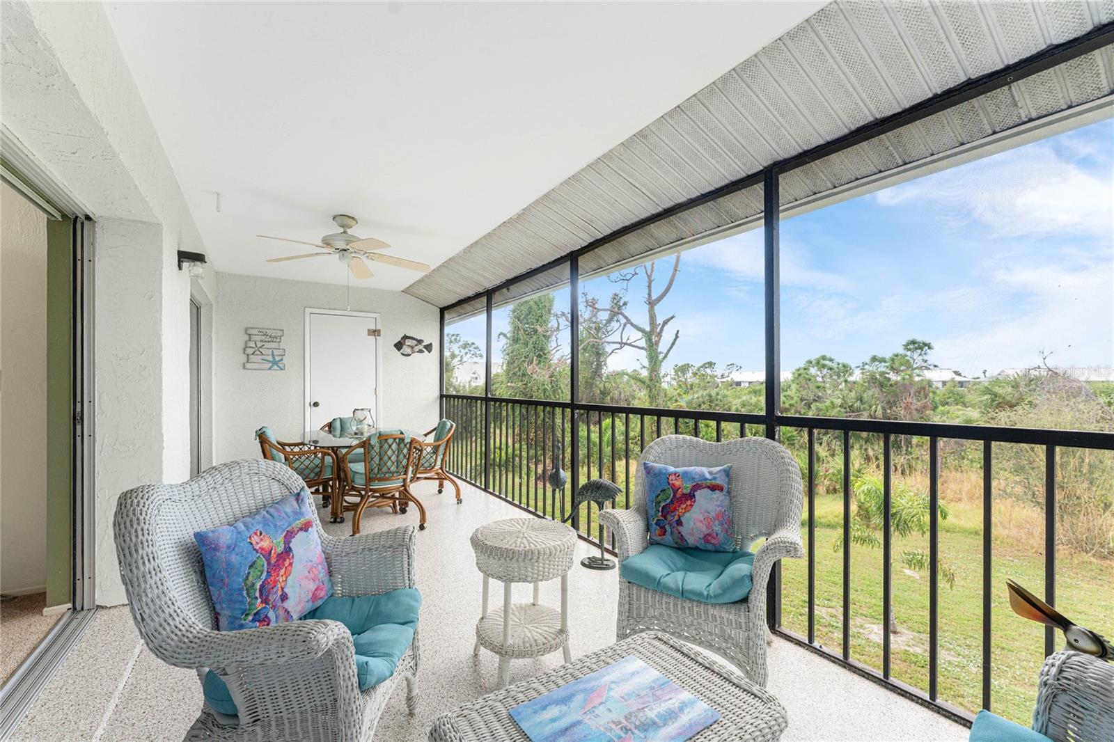 Image 16 of 42 For 6800 Placida Road 247