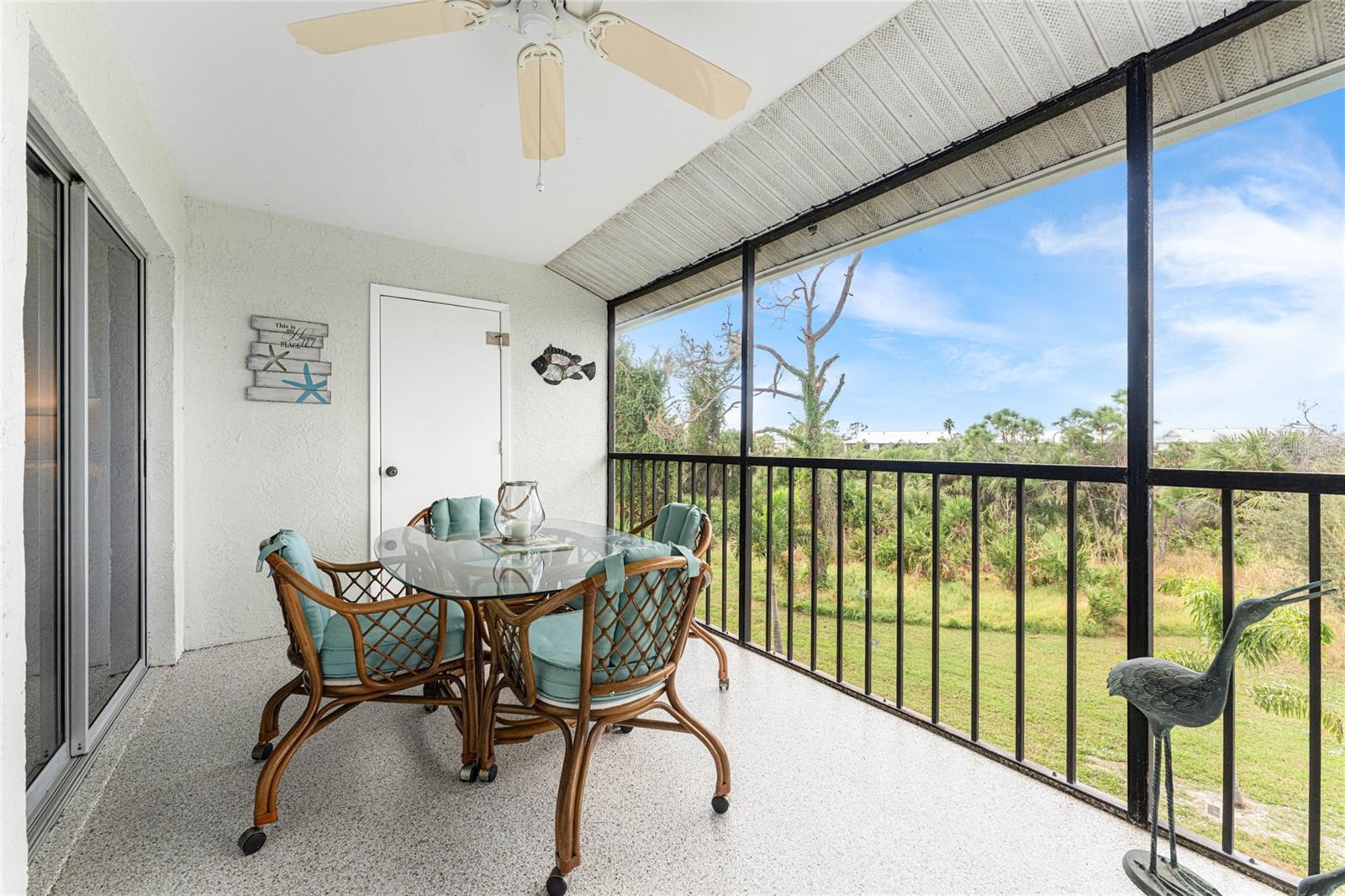 Image 17 of 42 For 6800 Placida Road 247